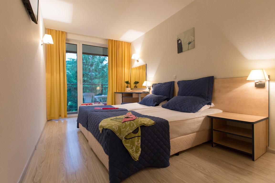 MADARA_HOTEL_NISIPURILE_DE_AUR_BULGARIA_AIR_TOUR_TRAVEL